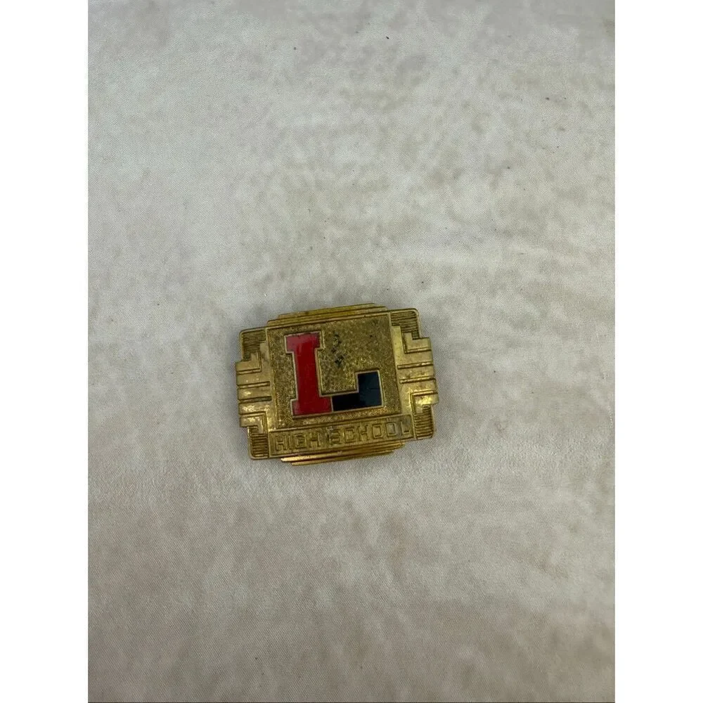 Vintage 1930s Men’s Belt Buckle Accessory L High School